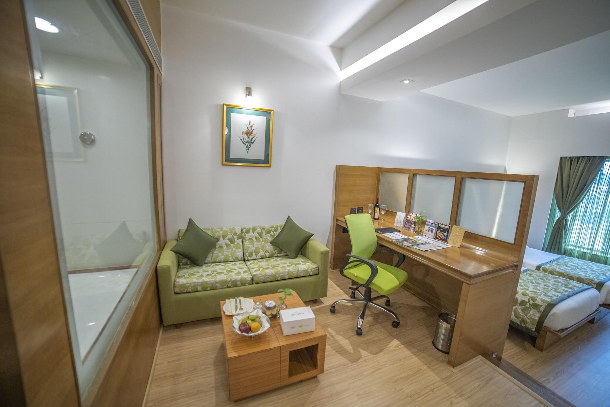 The Orchid Hotel Hinjewadi Púna Kültér fotó A room at the hotel