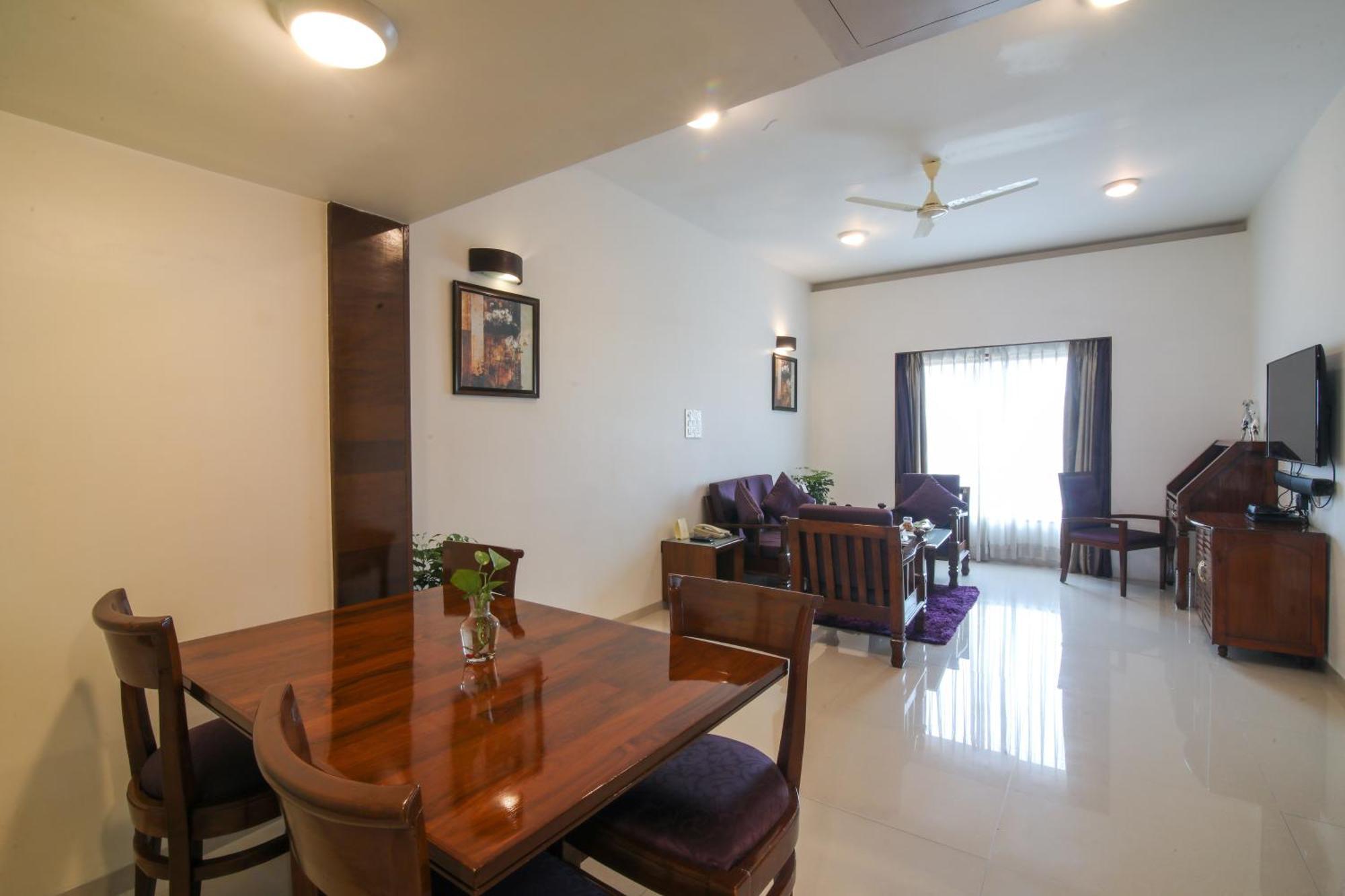 The Orchid Hotel Hinjewadi Púna Kültér fotó